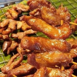 หมูแดดเดียวทอด นุ่มๆ ถนนวิบูลย์ธรรมรักษ์