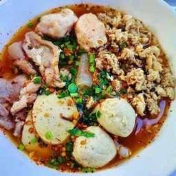 ก๋วยเตี๋ยวหมู ต้มยำ