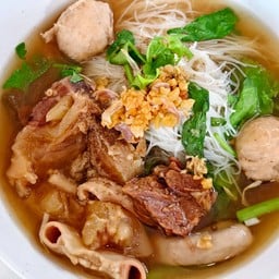ก๋วยเตี๋ยวเนื้อ ละลายในปาก