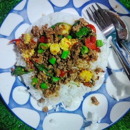 กระเพราเนื้อสับ