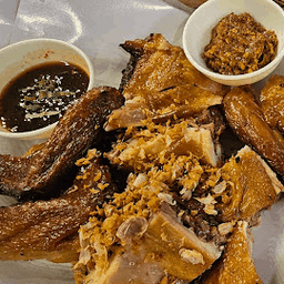 ไก่ย่างครึ่งตัว