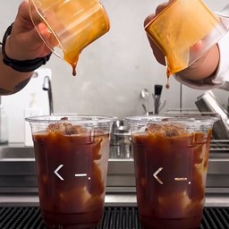 คูณ 2 สุดคุ้ม (Americano x 2)