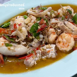 ผัดฉ่าทะเล