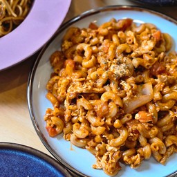 ผัดมักกะโรนีผัดซอส