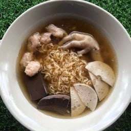 ก๋วยจั๊บอุบล ( คนรักจั๊บ )