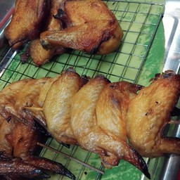 ปีกไก่ย่าง 4 ชิ้น