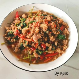 กะเพราหมูสับ