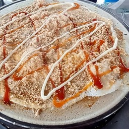 เครป พริกเผา+ไข่+ไก่หย็อง