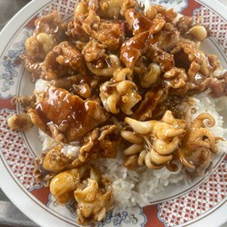 หมูหมึกกระเทียม กับข้าว