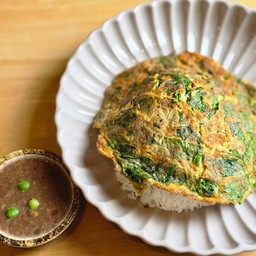 ข้าวไข่เจียวใบเหลียงน้ำพริกกะปิ