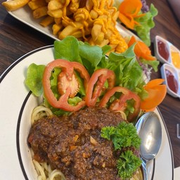 สปาเกตตีซอสเนื้อ