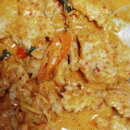 ผัดฉ่าลูกชิ้นปลากราย