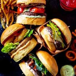 ชุดสุดคุ้ม 1