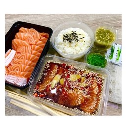 ชุดสุดคุ้ม 2 ฟรีโค้ก 325 มล.