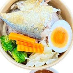 ข้าวนำ้พริกปลาทู+ไข่ต้ม