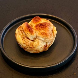ซินามอนโรล