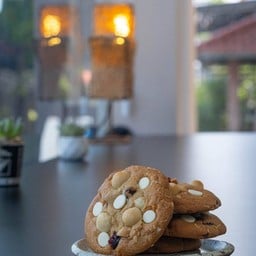 White Chocolate Cranberry Macadamia Cookies