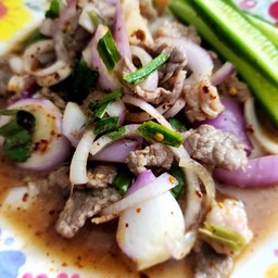 น้ำตกเนื้อเสือร้องไห้ออสเตรเลีย กับแกล้ม