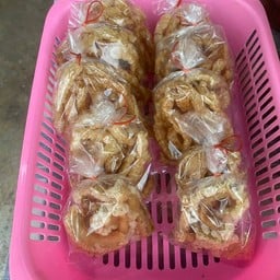 เจ๊มะนาวส้มตำซิ่ง