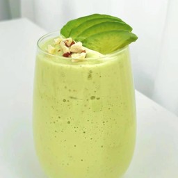 อโวคาโดนมสดปั่น