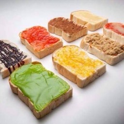 ขนมปังปิ้งเลือกหน้าตามใจฉัน คู่ละ