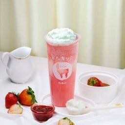 สตรอว์เบอร์รี่ สมูตตี้ โยเกิร์ต