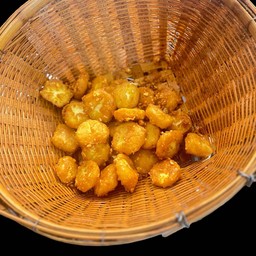 สัปปะรดภูแลทอด 3 ชิ้น