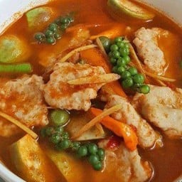 แกงป่าลูกชิ้นปลากรายแท้