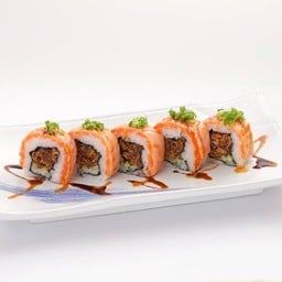 SALMON SKIN ROLL