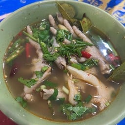 ร้านส้มตำเจ๊ดาว