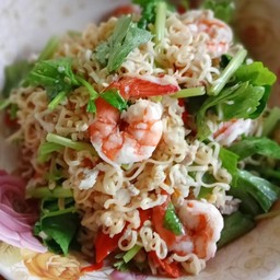 ยำมาม่ากุ้ง