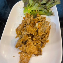 หมูทอดกระเทียม