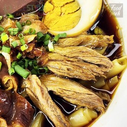 ก๋วยจั๊บน้ำข้น