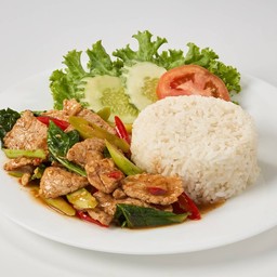 ข้าวราดผัดคะน้า