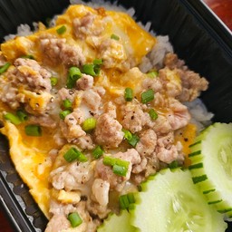 ข้าวไข่ข้น หมูสับ