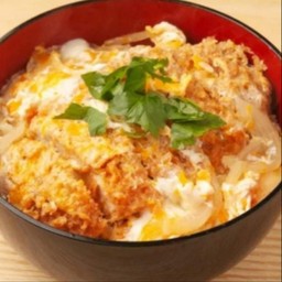 ข้าวคัตสึด้งไก่ +ไข่ข้น