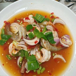 ยำทูโทน