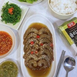 เซียนแซลมอนดอง