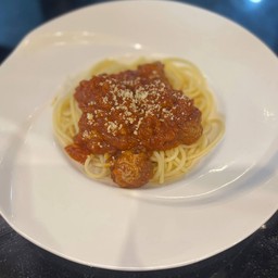 สปาเก็ตตี้มีตบอล