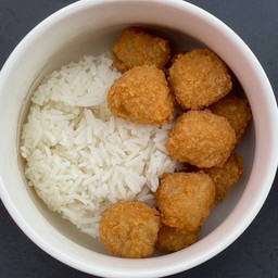 ข้าวไก่ป็อบเขย่าผง