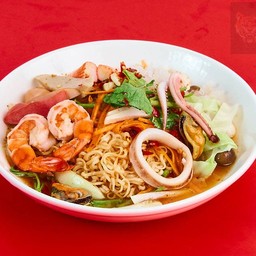 ยำมาม่า