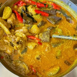 ขนมจีนแกงเขียวหวาน