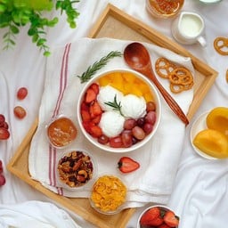 Greek yogurt 3+ 3 fruits  with granola and conflakes