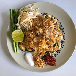ผัดไทยหมู