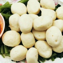 ลูกชิ้นหมูลวก พิเศษ