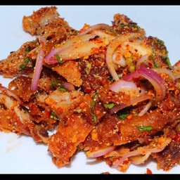 ยำไก่แซบ