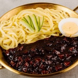 จาจังมยอน