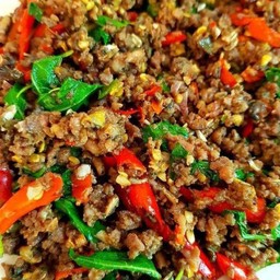 ร้านอาหารป่าหน้ากลางสวน