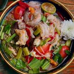 ตำเส้นเล็ก ( กุ้งสด )