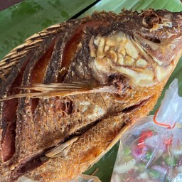 ปลาทอด +พริกน้ำปลา